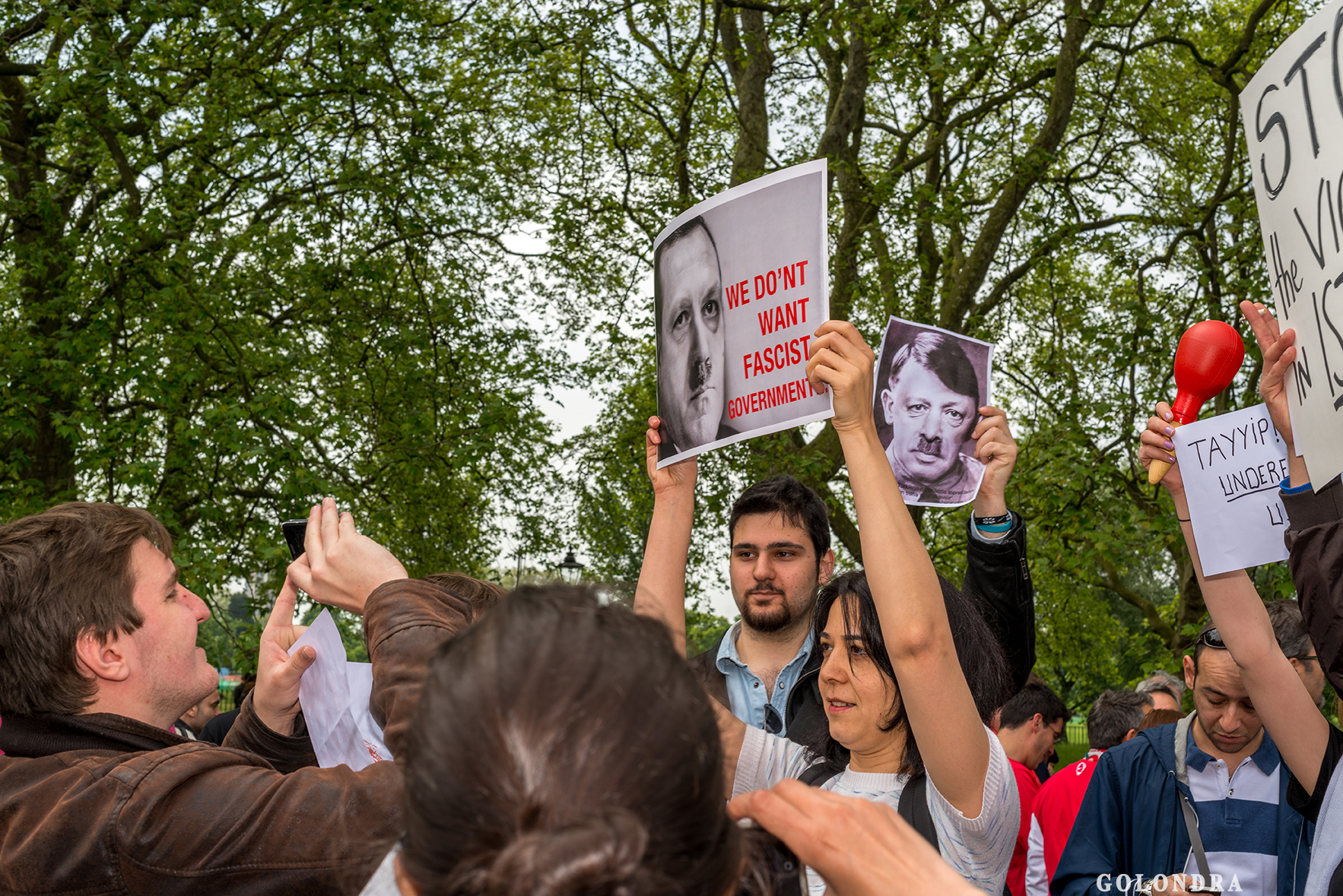Protesting Turkish Government - Turk Hukumetini Protesto - Londra - London (13)
