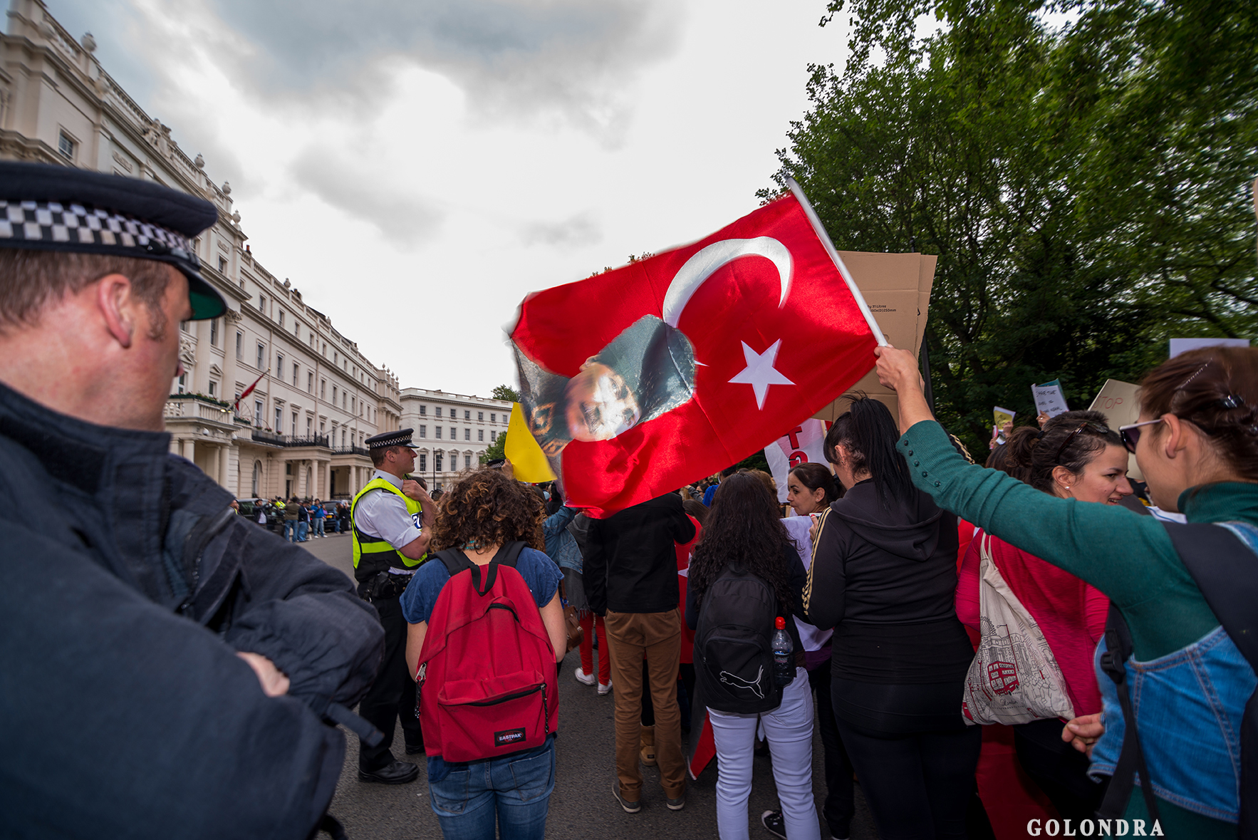 Protesting Turkish Government - Turk Hukumetini Protesto - Londra - London (41)