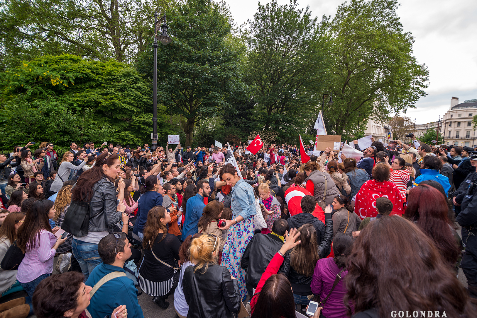Protesting Turkish Government - Turk Hukumetini Protesto - Londra - London (43)