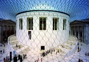 British Museum ücretsiz müzelere bir örnek olarak verilebilir.
