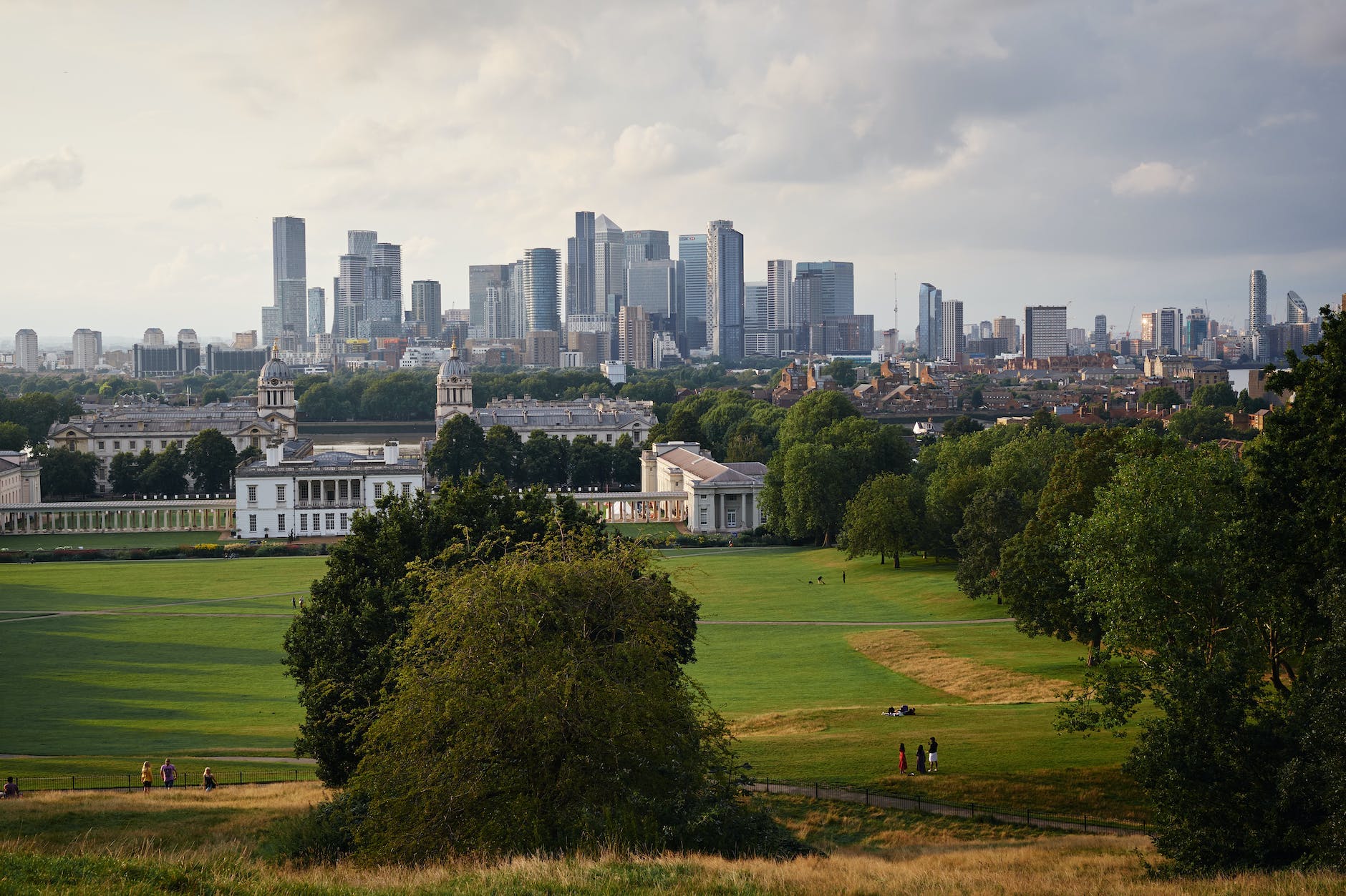 Greenwich parkından Londra manzarası