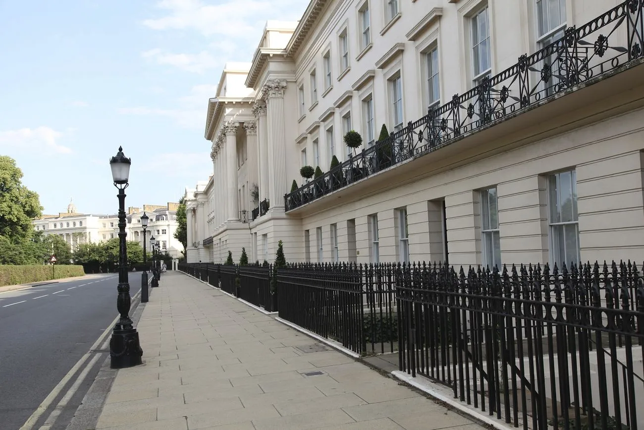 Neoclassical terrace, Regent's Park, England
